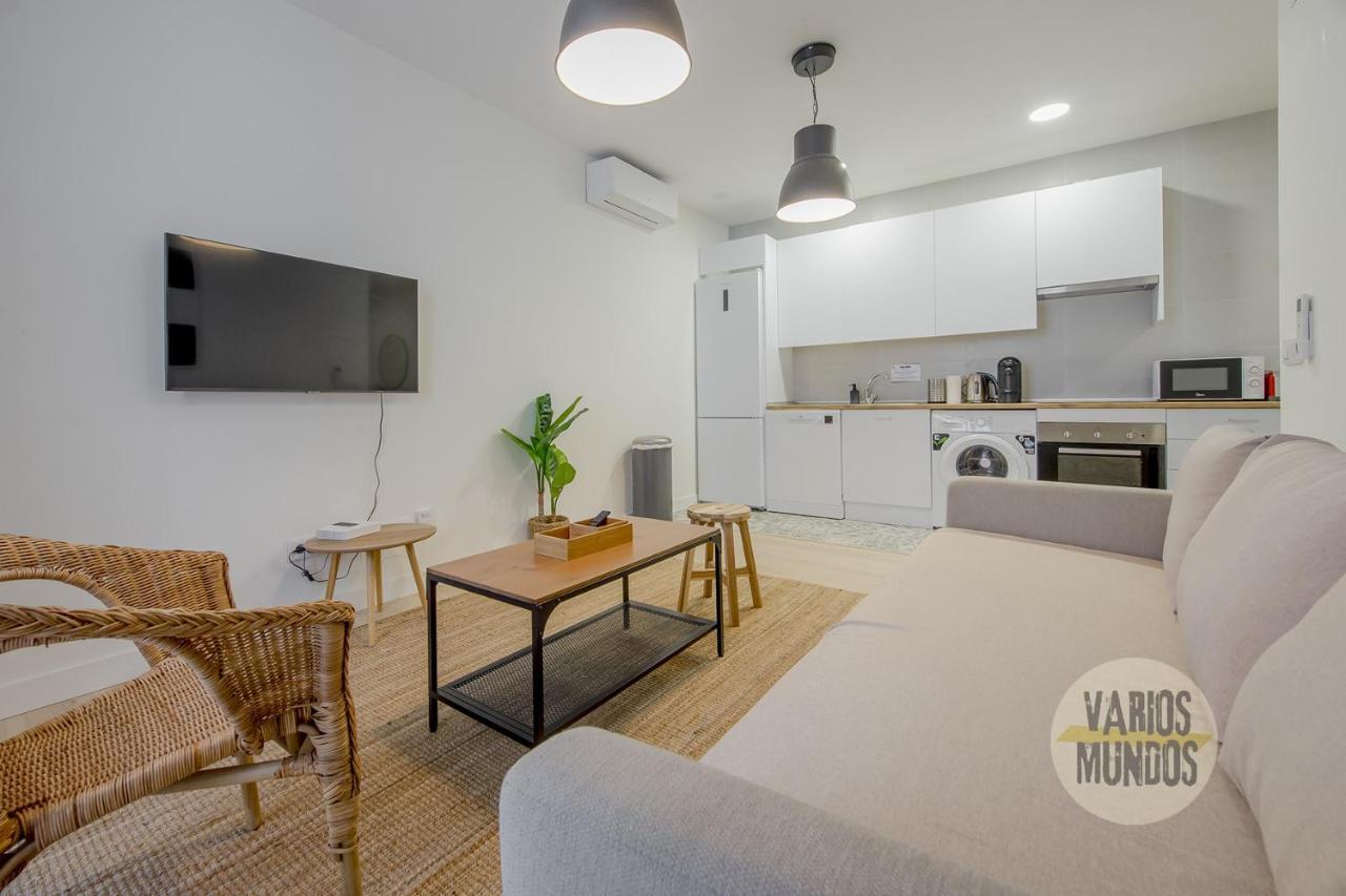 Spacious New Apartment Para 7 En La Plaza De Tirso De Molina Madrid Luaran gambar