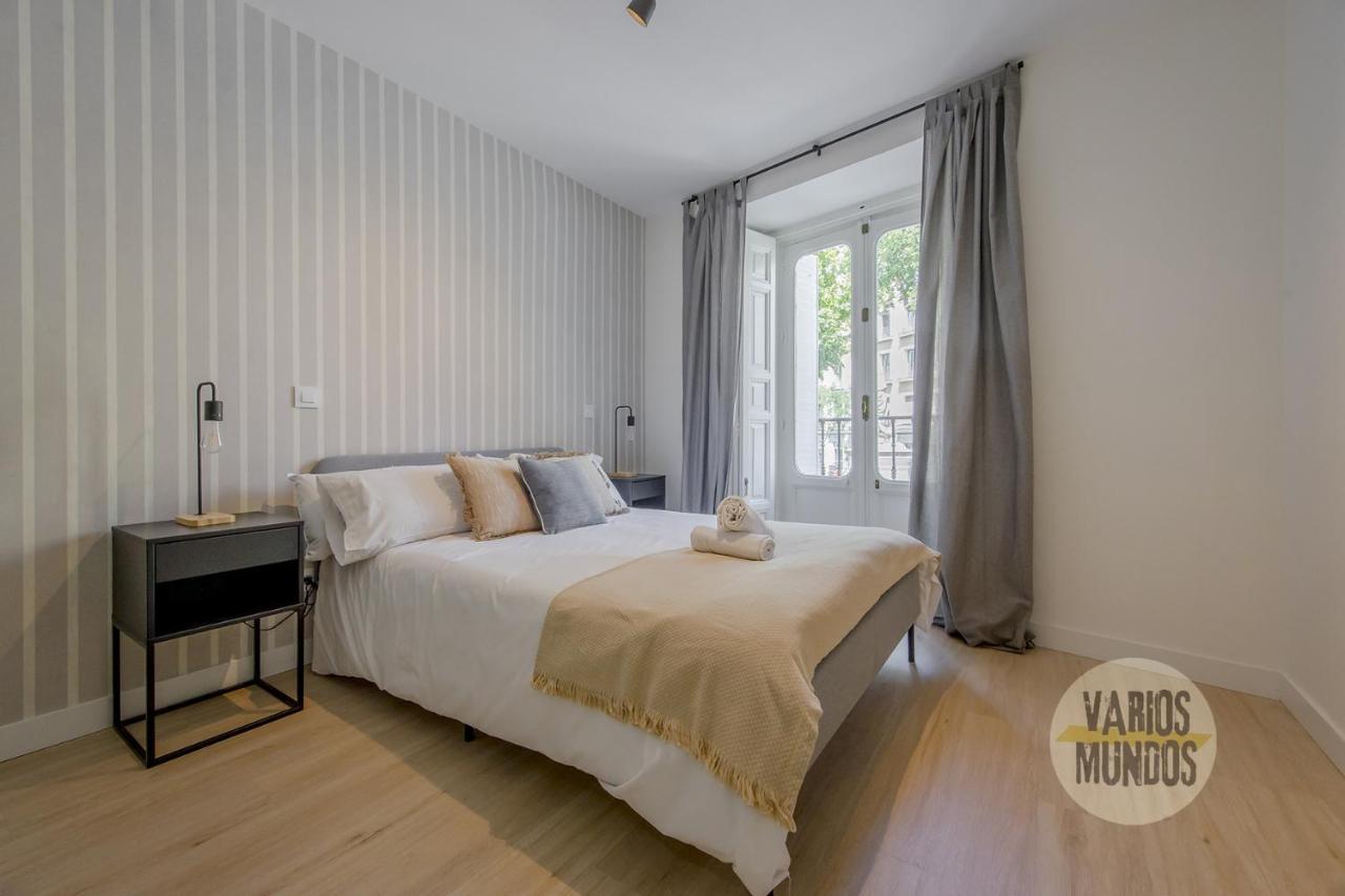 Spacious New Apartment Para 7 En La Plaza De Tirso De Molina Madrid Luaran gambar
