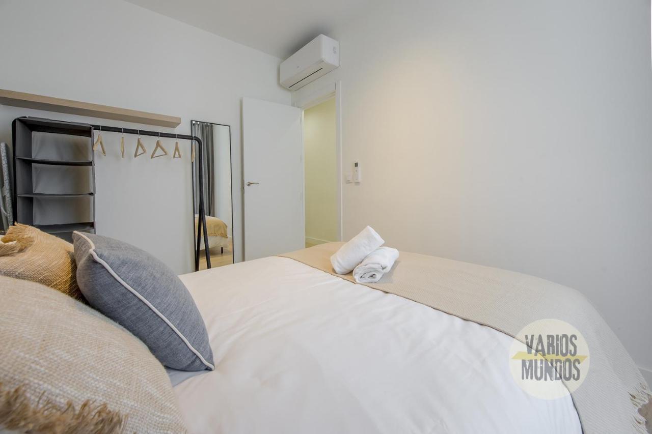 Spacious New Apartment Para 7 En La Plaza De Tirso De Molina Madrid Luaran gambar