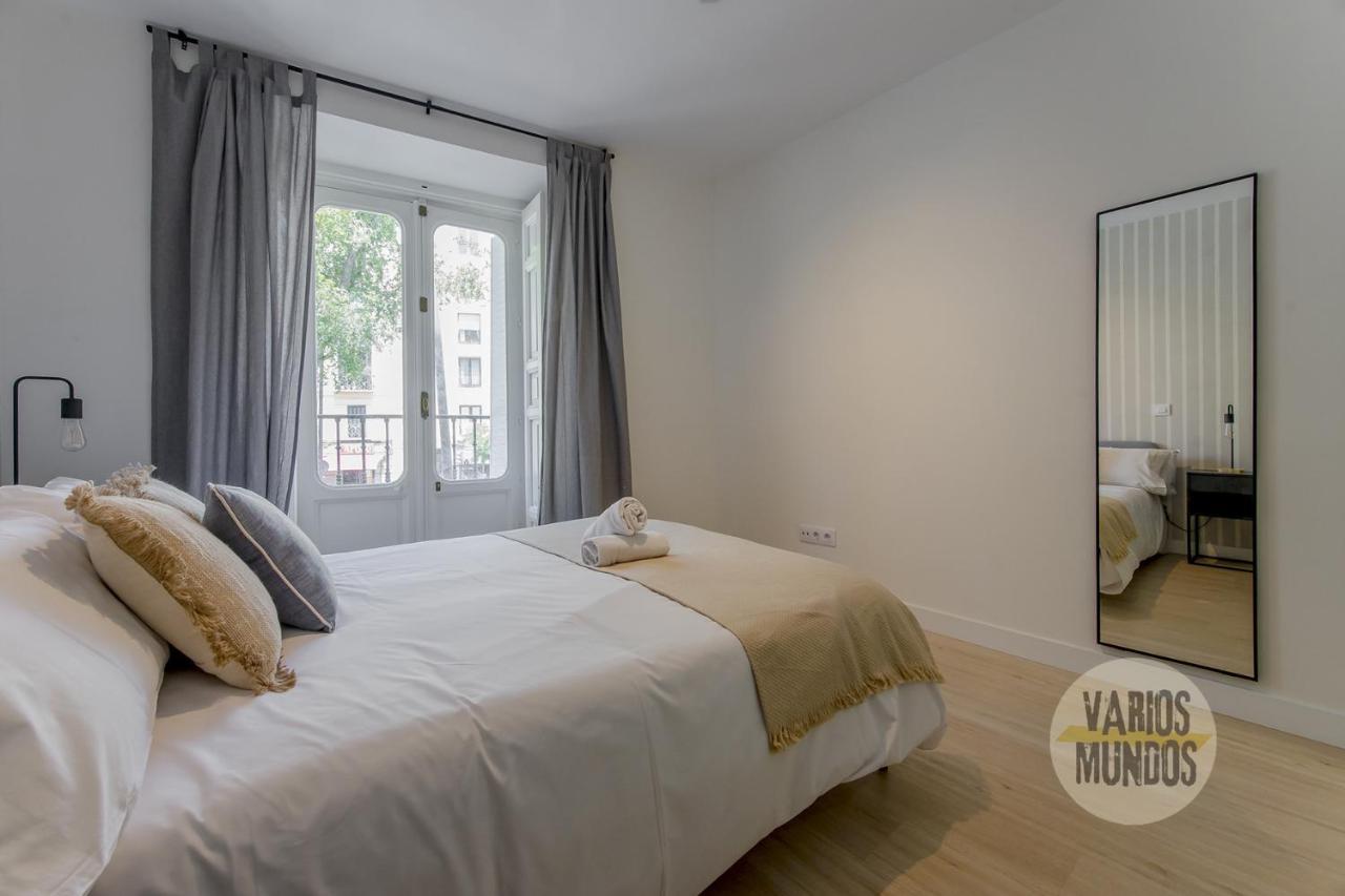 Spacious New Apartment Para 7 En La Plaza De Tirso De Molina Madrid Luaran gambar
